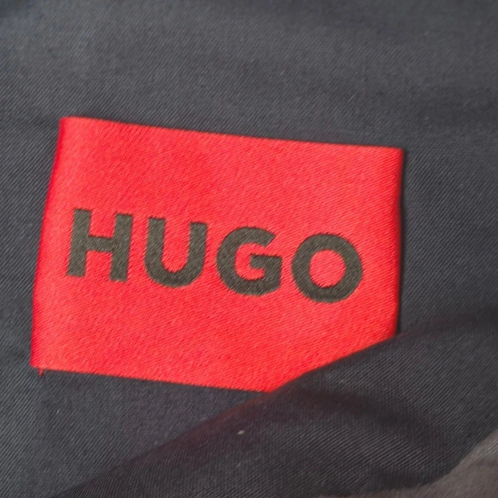Hugo Boss Dress Pants Mens 30x31‎ Navy Plaid Modern Fit Tailored Trousers $198
